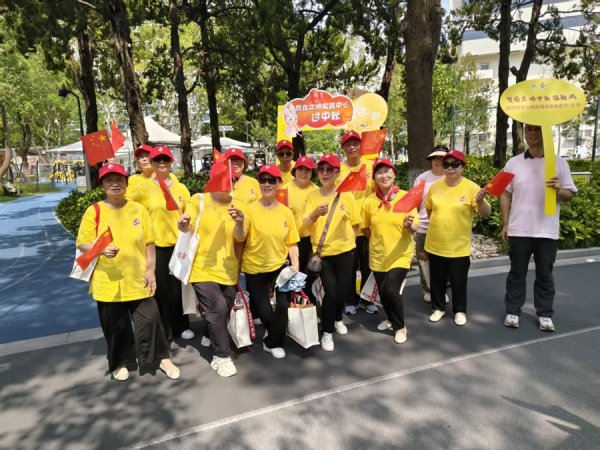 锦鲤配资 唱响家国情怀，走出低碳风尚，嘉兴路街道“百姓舞台”来了！